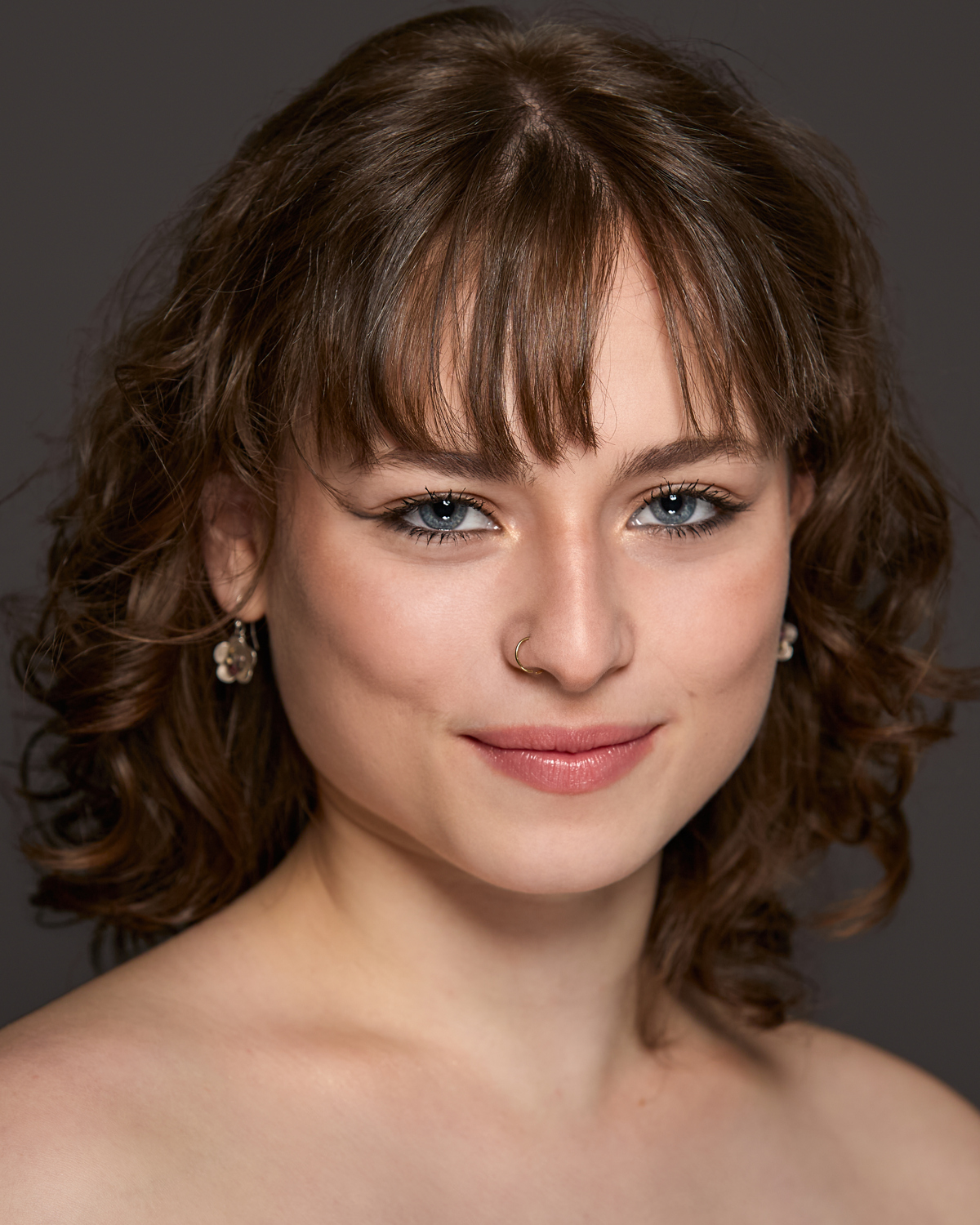 Dani Berman performing