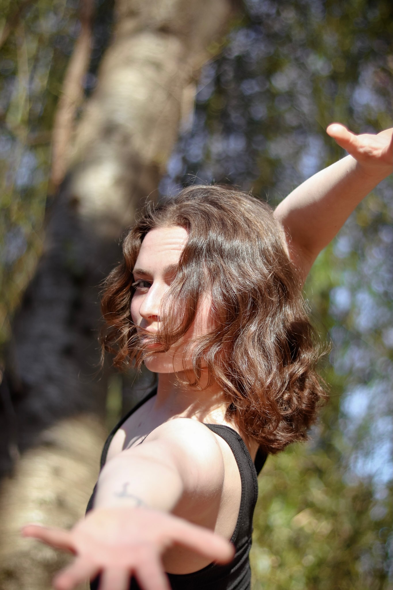 Dani Berman performing