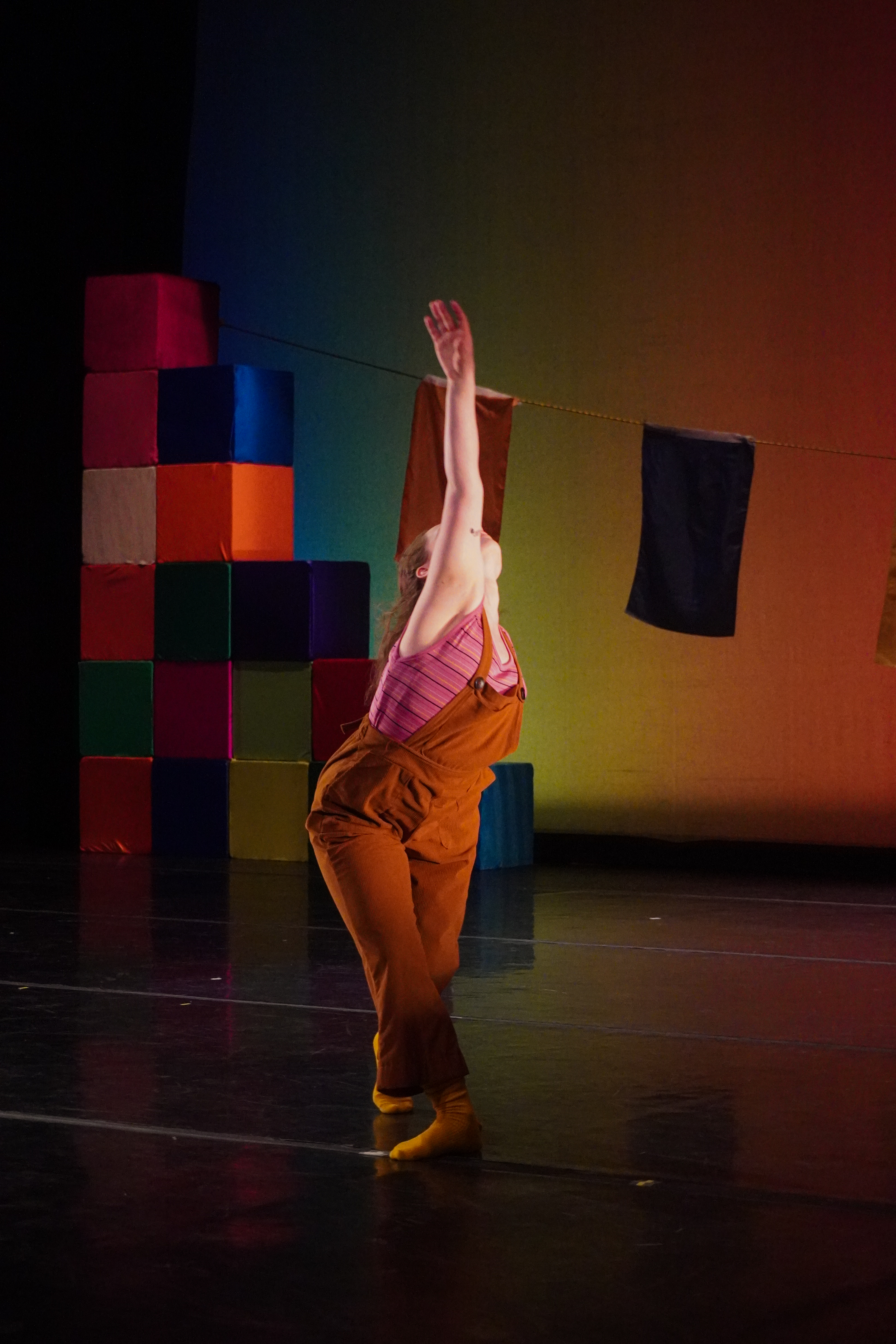 Dani Berman performing