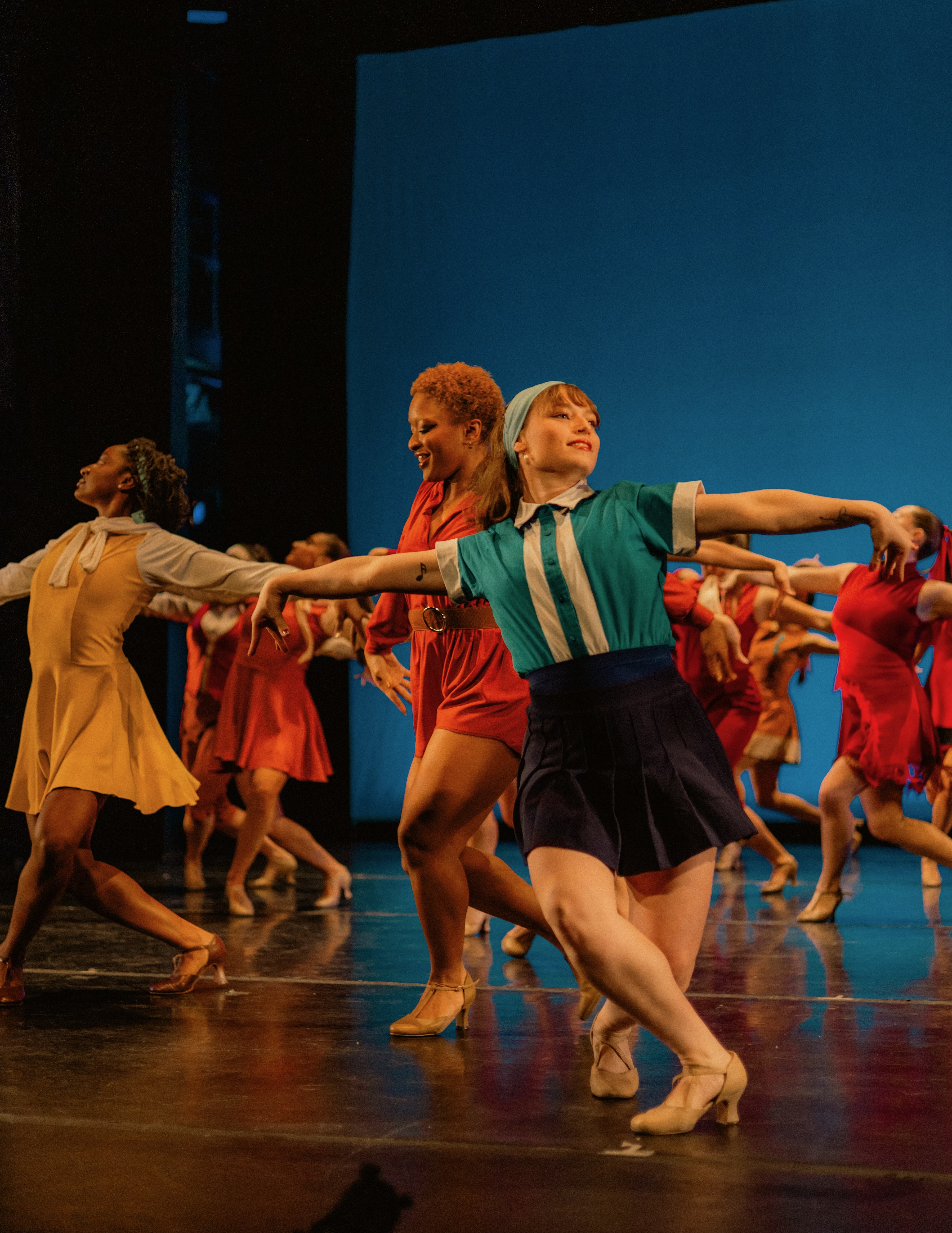 Dani Berman performing