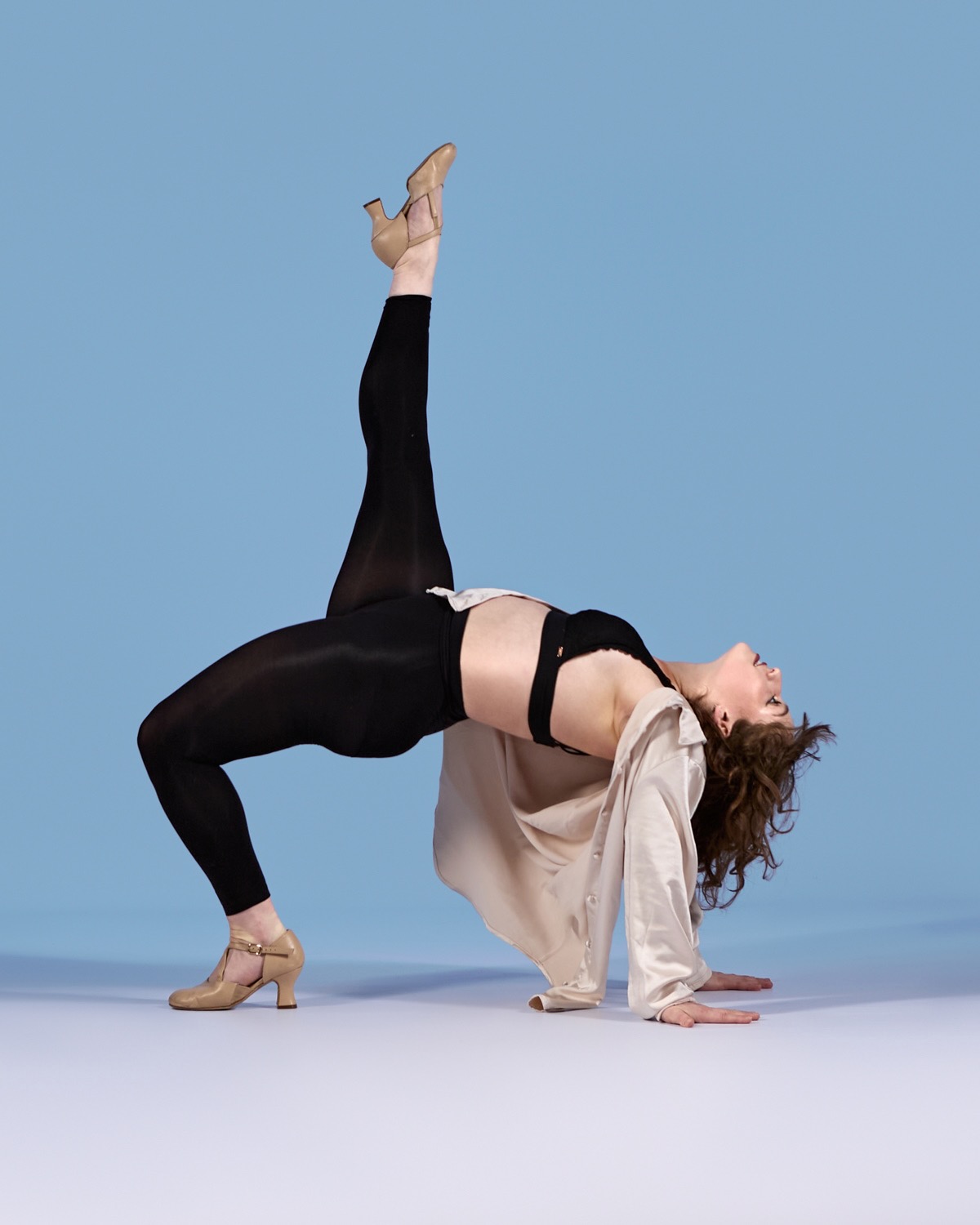 Dani Berman performing