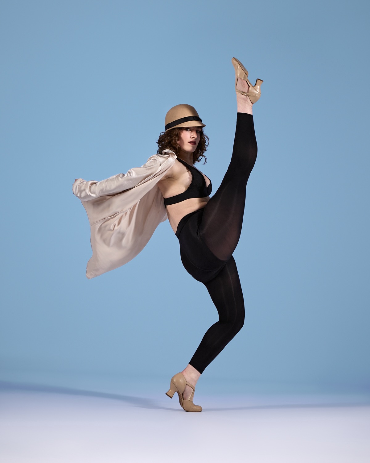 Dani Berman performing