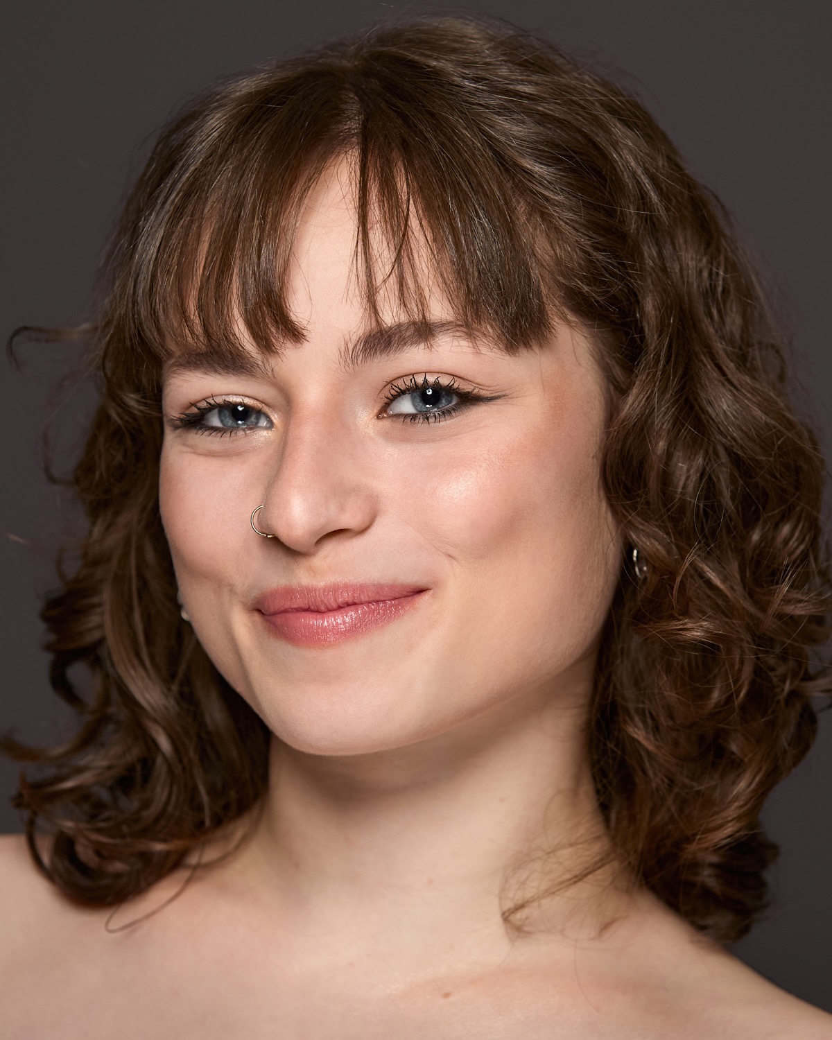 Dani Berman performing